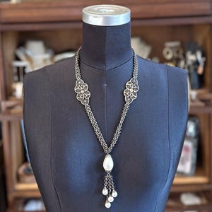 Vintage 1930s Art Deco Brass Filigree Panel Baroque Teardrop Faux Pearl Pendant Necklace 23.75”