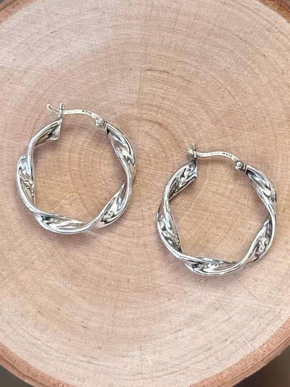 SILVER925 TWIST HOOP EARRINGS/シルバー/ピアス