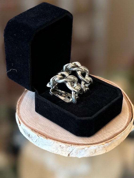 【SAINT LAURENT】Silver-tone clip earrings イヤリング Vintage YSL Yves Saint Laurent Gunmetal Chain Link Design