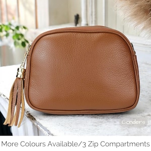 Echtleder Crossbody-Tasche mit 3 Fächern und verstellbarem Riemen, Quasten-Festivaltasche, Box-Beuteltasche, Kameratasche in Dunkelbraun mit mehreren Reißverschluss