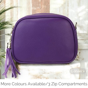 Echtleder Crossbody Bag mit 3 Fächern und verstellbarem Riemen, Quaste Festival Bag, Box Bag Geldbörse, Multi Zip Lila Kameratasche