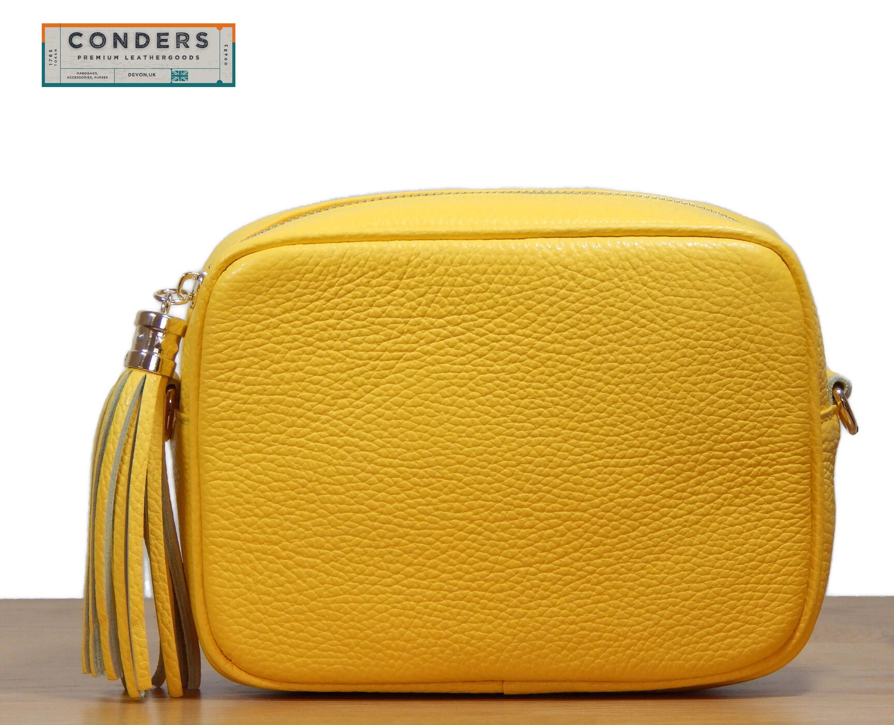 Yellow Camera Bag atelieryuwa.ciao.jp