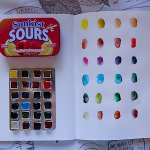 Daniel Smith Art Nouveau Set of 24 Watercolors 0.5 ml