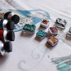 Daniel Smith PrimaTek Watercolor Pans with Labels and Magnets Create Your Own Watercolor Palette Watercolor Set 1 ml