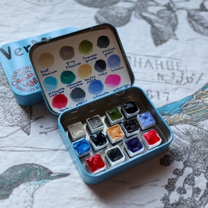 Daniel Smith Retro Sketching Professional Watercolor Palette Set of 13 with Tin