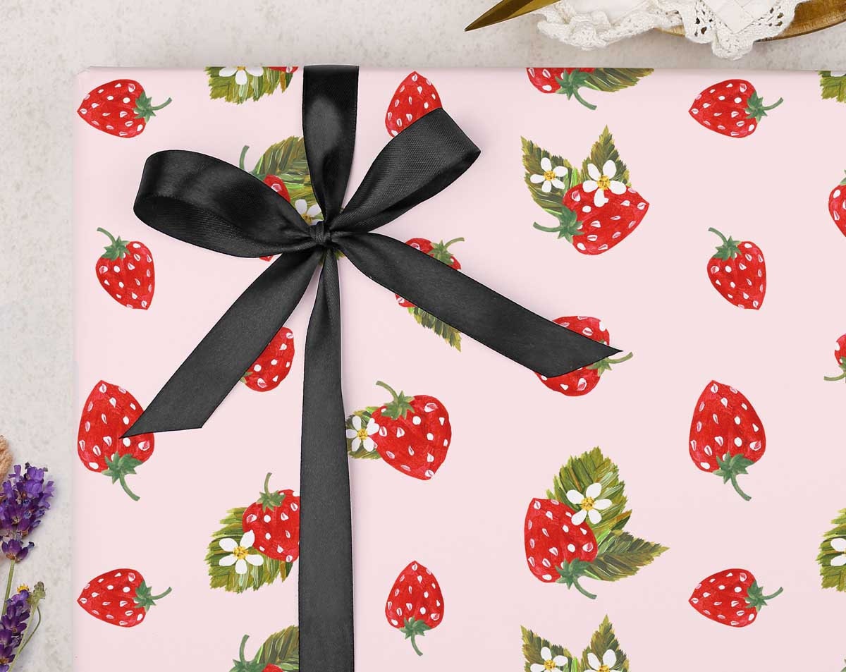 Cute Cartoon Strawberry Gift Wrap Premium Thick