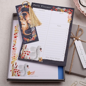 Wildlife Stationery Gift Box - Eco Friendly Notepad, Writing Paper & Bookmark