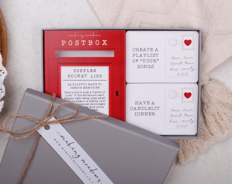 Couples Bucket List Postbox Gift Box Date night ideas