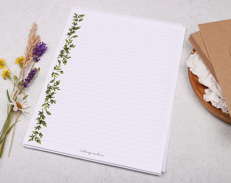 A4 Letter Writing Paper Sheets with a Green Botanical Leaf Border