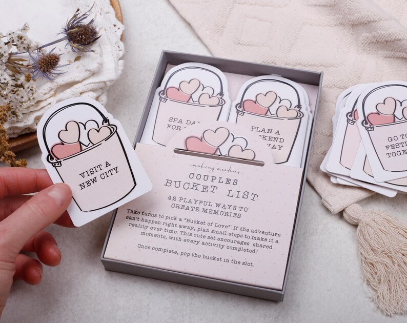 Couples Bucket List Gift Box Date night ideas