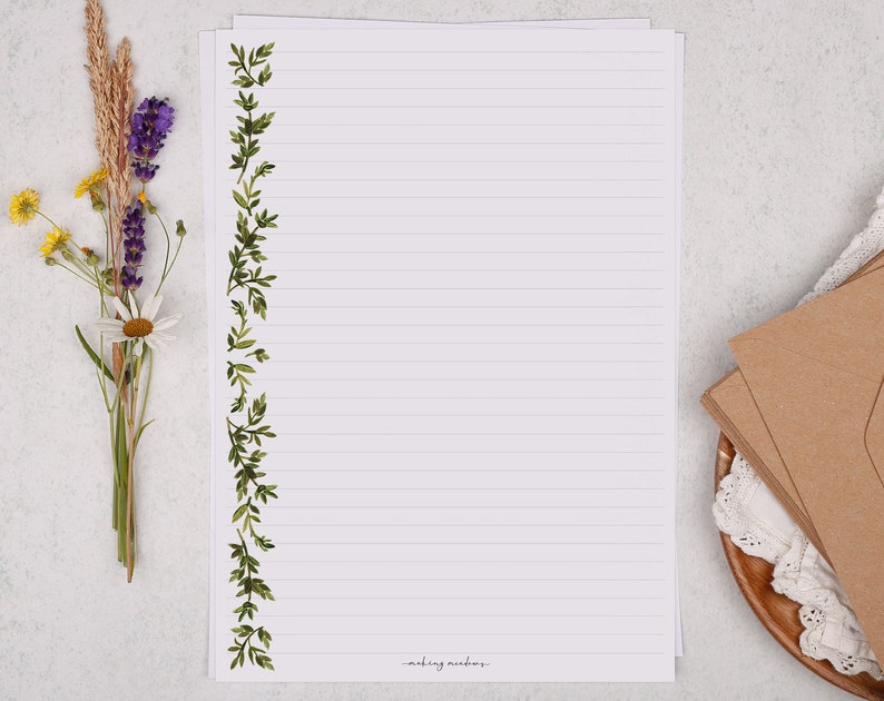 A4 Letter Writing Paper Sheets with a Green Botanical Leaf Border