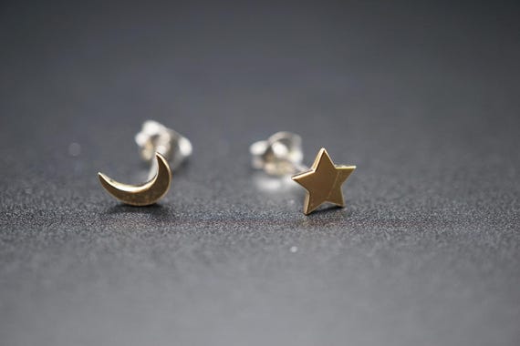 Bronze Stud Earrings Star and Moon 7x5mm