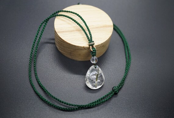 Real Raw Quartz Pendant Greem Rainbow Teardrop Charm Handmade Green Adjustable Cord Necklace 21*17mm