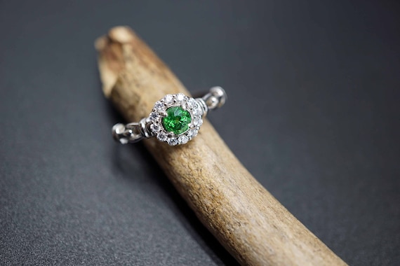 Tiny Tsavorite Ring, 925 Silver Green Garnet Ring, Delicate Tsavorite Silver Ring, US 7