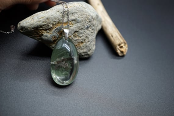 Natural Green Ghost Phantom Pendant 36*21MM Teardrop Green Crystal Pendant