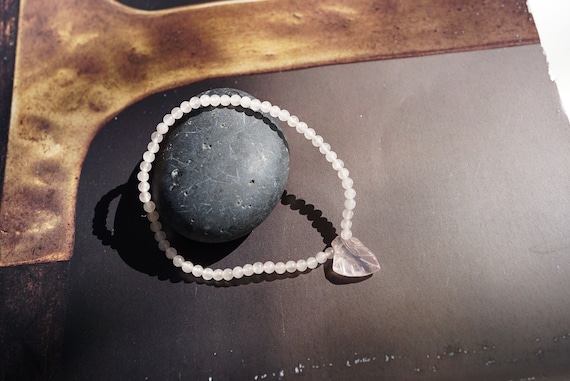 Tiny Rose Quartz Bracelet, Rose Quartz Leaf Charm, Rose Quartz Stretch Bracelet, 3mm