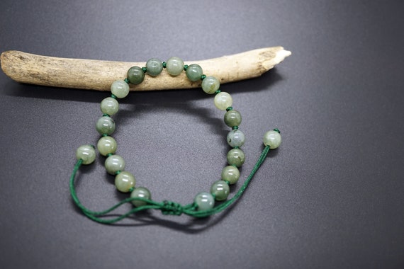 Round Green Jade Beaded Bracelet Knotted Natural Jade Adjustable Bracelet 7mm