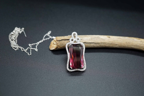 18K White Gold Diamond Pendant, Red Tourmaline Pendant, Rectangle Red Tourmaline Charm, Luxury Tourmaline Pendant, 17ct