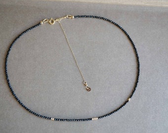 Facettierter Turmalin Choker: Verstellbares Gold Filled Collier