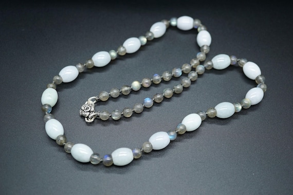 Labradorite Beaded Necklace, Natural Jade Necklace, Knotted Blue Labradorite Necklace, Silver Clasp