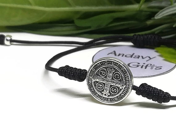 Round Saint Benedict Medal String Cord Protection Bracelet, Micro Paracord  Thread Bracelet, Mom Dad Kid Cord Bracelet Andavygifts 