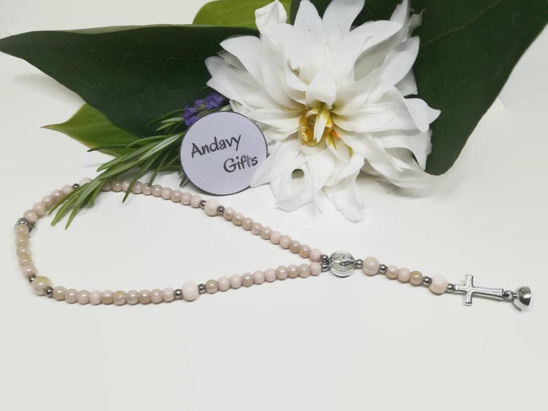 Bracelet chapelet fait main médaille miraculeuse extensible, chapelet unique en petites perles, petit chapelet catholique de 5 décennies | Bijoux catholiques AndavyGifts image 3