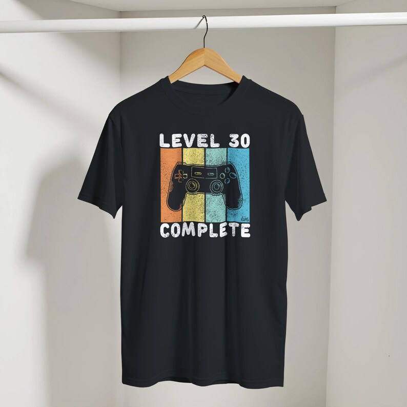 30th Birthday Man Gamer Shirt - Level 30 Complete Gaming T-Shirt Vintage Gift for Gamers, Men, Sons image 5