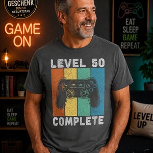 50th Birthday Shirt for Gamers - Level 50 Complete Retro Gaming Gift for Men - Gamer T-Shirt