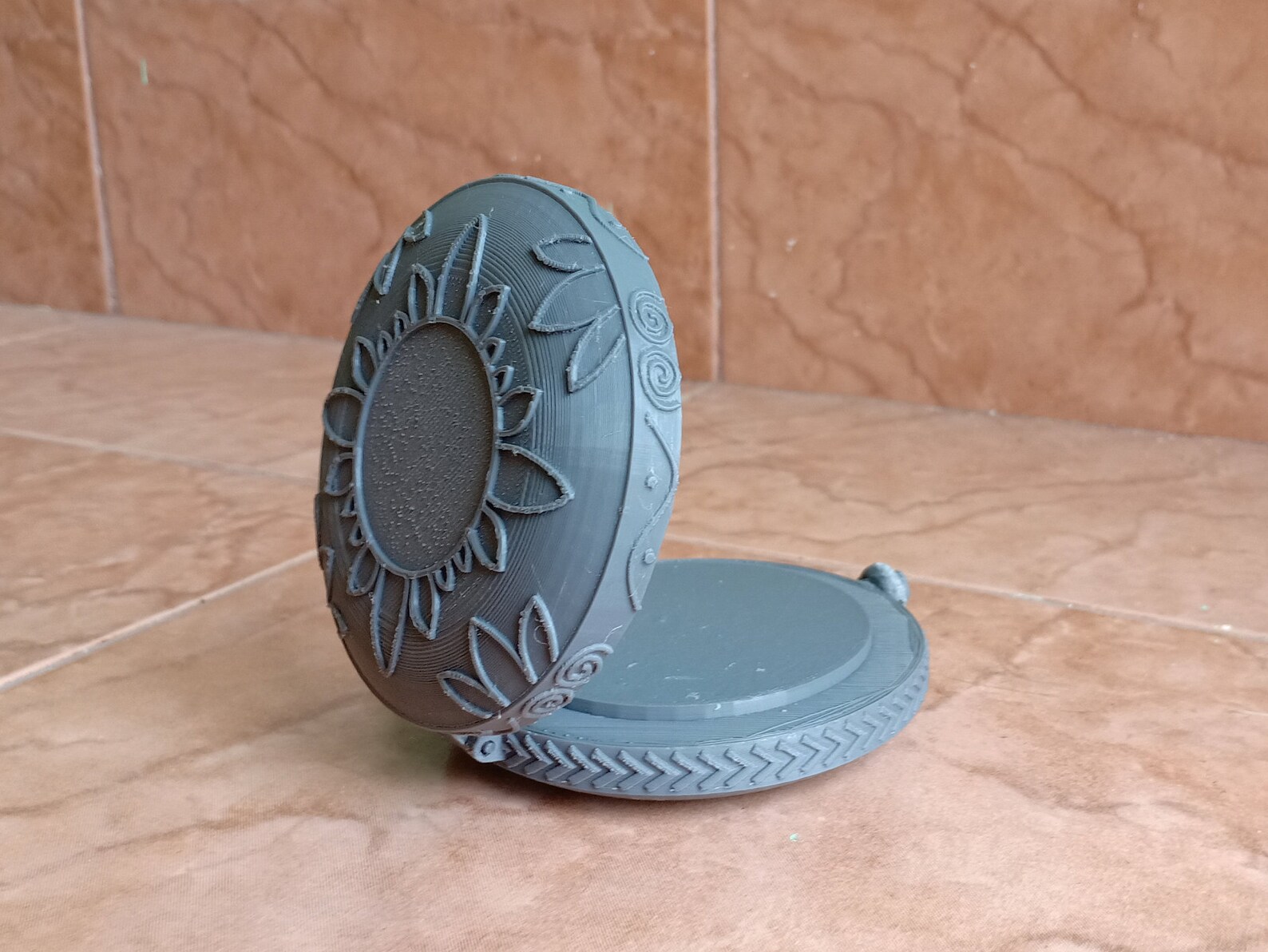 Promised Neverland Isabella Radar for 3d Printing Stl File Etsy