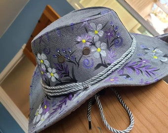 Cowboy hat with Purple & White Flowers