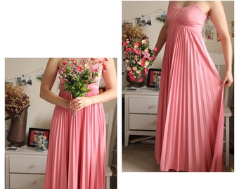 Vintage 1970s Pleated Pink Maxi Dress, Long Summer Pretty in Pink Dress, Vintage Pink Dress, Mid Century Clothes, Summer Dress