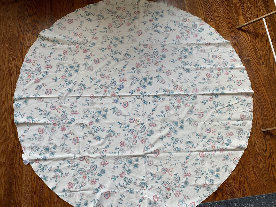 Vintage Laura Ashley Round Flower Tablecloth Vintage Flower Etsy