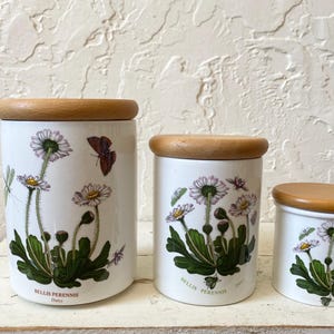 3 1972 Portmeirion Daisy Storage Jars, Portmeirion Canisters, Vintage Canisters, Ceramic Canisters, Portmeirion Jars, Butterfly Decor