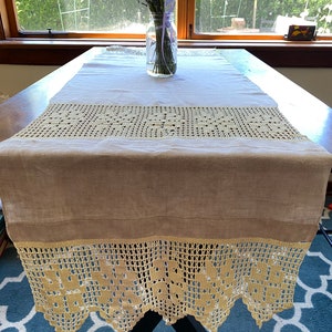 Antique Scandinavian Crochet Linen Table Runner, Linen Table Runner, Antique Table Runner, Norwegian Table Runner, Scandinavian Decor