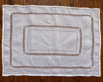 Price Drop! Vtg/Antique 6 White Linen Placemats, White Linen Placemats, Linen Placemats, Cutwork Placemats, Antique Kitchen, Victorian Decor