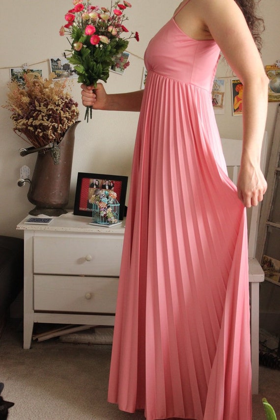 Vintage 1970s Pleated Pink Maxi Dress, Long Summe… - image 5