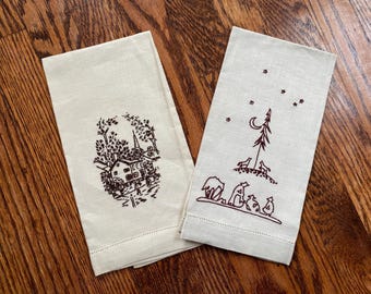 Two Vintage Embroidered Fingertip Towels, Vintage Hand Towels, Vintage Fingertip Towel, Bathroom Towels, Cabin Home Decor, Victorian Decor