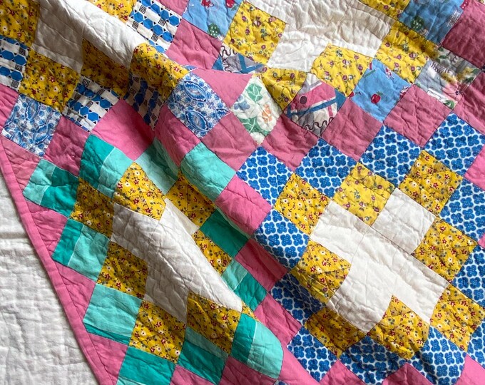 1940-50s Scrap Fabric Granny Square Geometric Quilt, Vintage Quilt ...