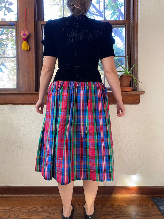 1980s Tartan Plaid + Velvet Dress, Winter Party D… - image 3