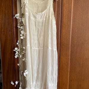 bras to wear with strapless dresses Easy Does It™ Easy Size™ Lightly Lined Wireless Strapless Bra – Warners main image 1