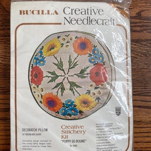 1970s Bucilla Poppy-Go-Round Crewel Pillow Kit, Vintage Crewel Kit, Vintage Needlepoint Kit, Needlepoint Pillow, Poppy Decor, Poppy Pillow