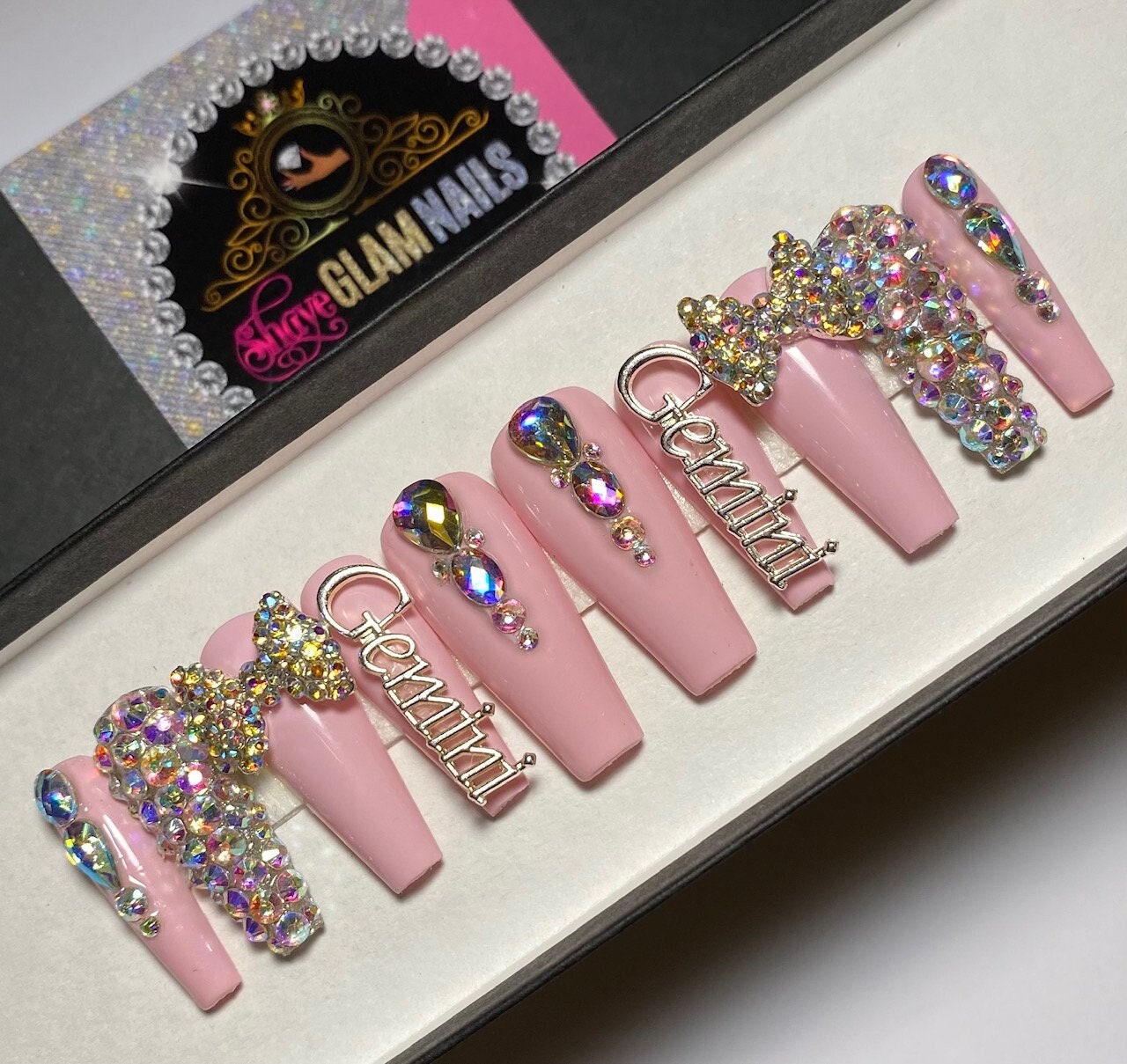 11+ Taurus Nail Designs