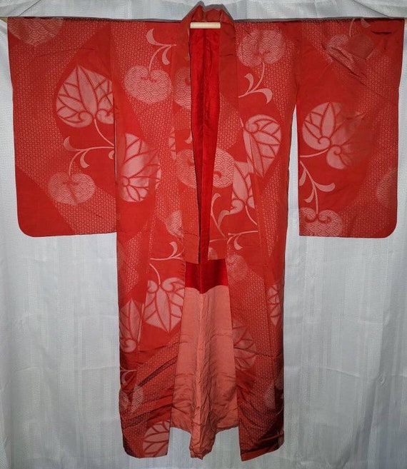 Vintage Silk Kimono Red Salmon Showa US Seller - image 2