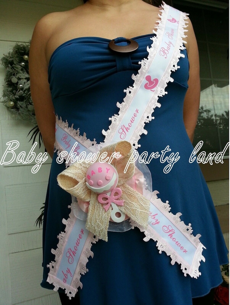 Baby Shower decoration for girl Mom To Be It/'s a Girl Sash Pink With Rattle Ribbon and Corsage