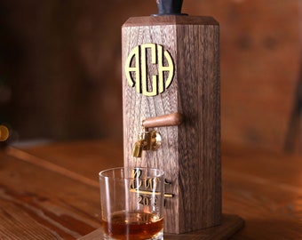 Personalized Whiskey Dispenser, Liquor Dispenser, Alcohol Engraved wood dispencer Home Bar gifts for husband, for father home bar, Pub Shed