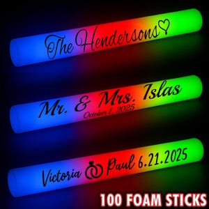 LED Wedding Party Foam Glow Sticks Black Vinyl Lettering 100 Pcs 3 Color Light Batons 16 Inch with 3 Flash Modes for Weddings, Birthdays