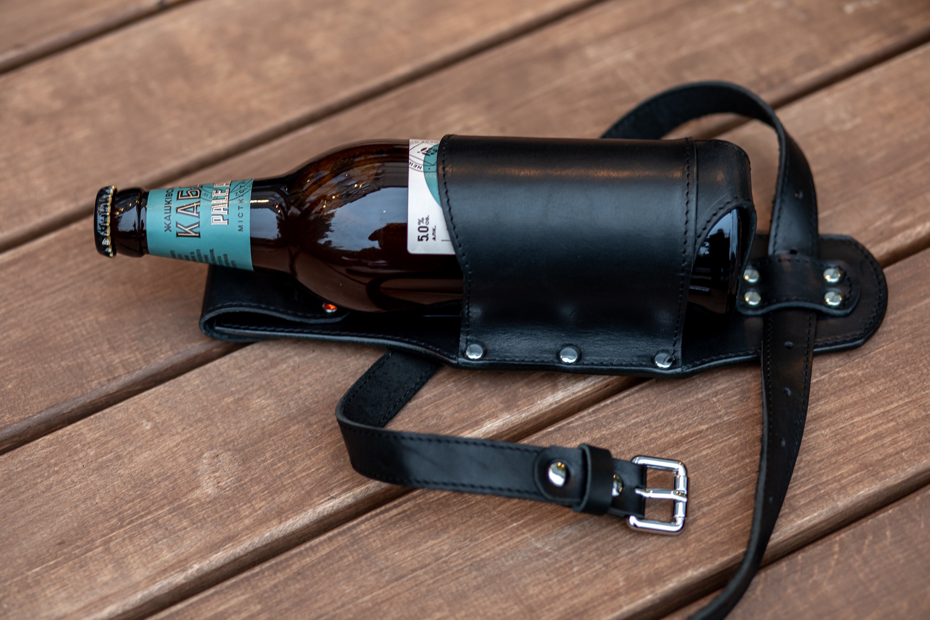 Accessoire détui à bière Leather Drink Slings, ceinture de bière, étui pour  boissons -  France