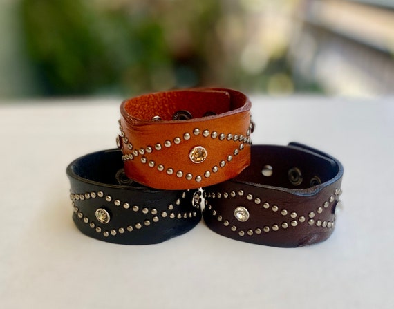 Vista Leather Adjustable Bracelet - Assorted Vista Leather Adjustable Bracelet - Assorted