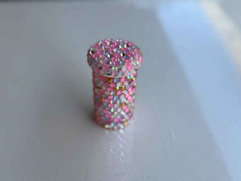 Pillenpotje met strassteentjes: sprankelende opbergdoos, reisaccessoire H: Cinderella