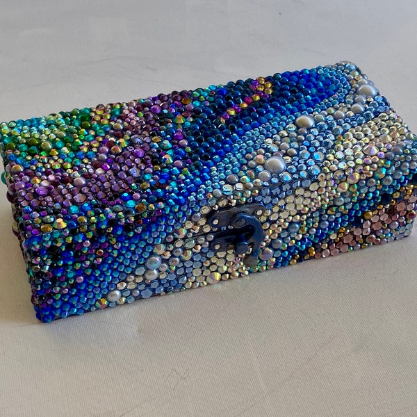 Mermaid Colors Mosaic Box / Rhinestones, Pearl Waves Bedazzled Box / Sparkly Treasure Chest/ Beach Vibes Keep Sake Box / Unique Gift for her